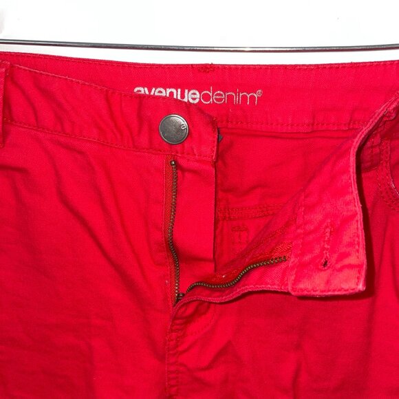 Avenue Denim Womens Red Casual Bermuda Shorts With Button & Zipper Closure - Picture 4 of 8